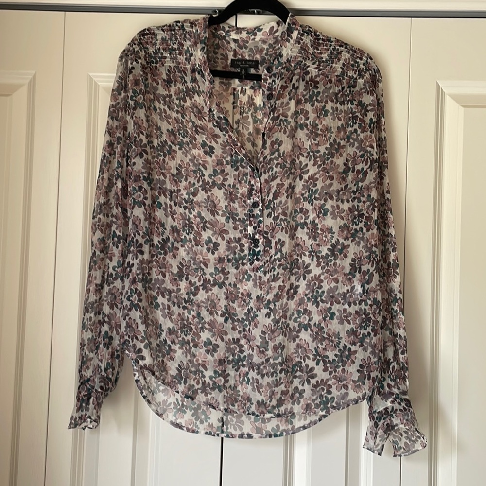 Top, Rag and Bone,, sizes M